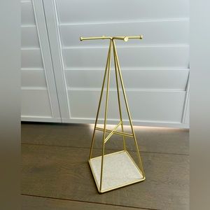 Jewelry stand (west elm)